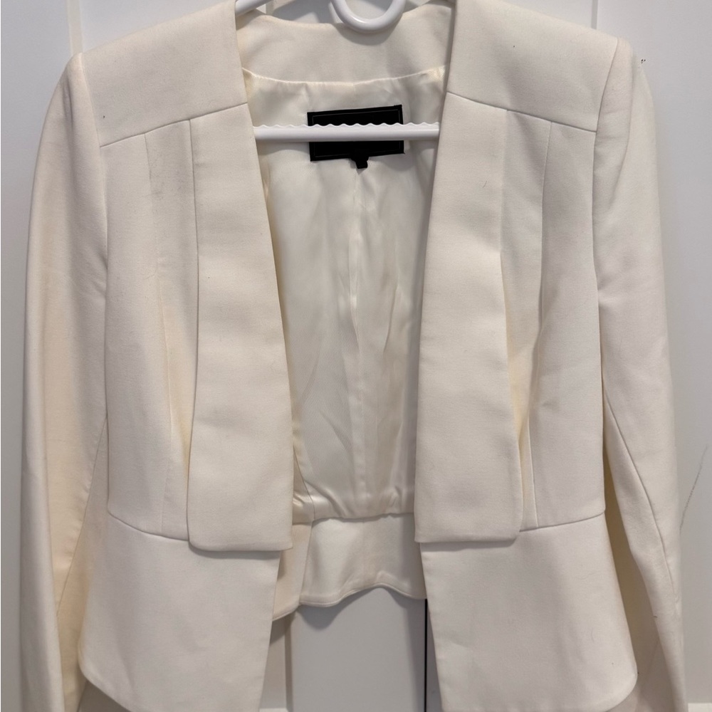 BCBGMaxAzria Cream Structured Blazer